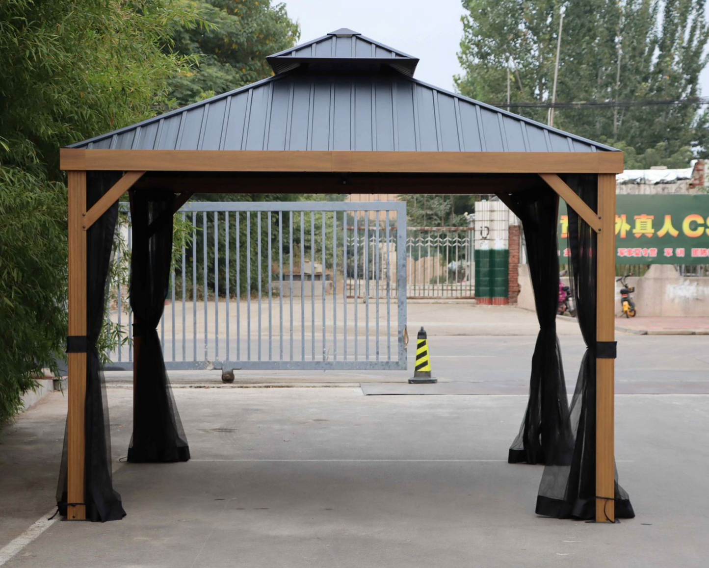 Gazebo Penguin Yosemite 10x12 Gazebo